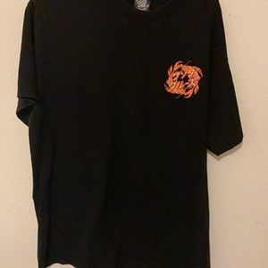 Santa Cruz black T-shirt